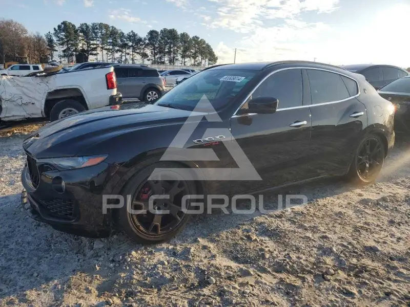 2017 Maserati LEVANTE photo