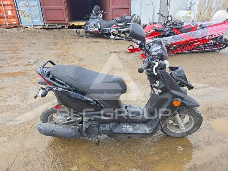 2017 Yamaha  фото