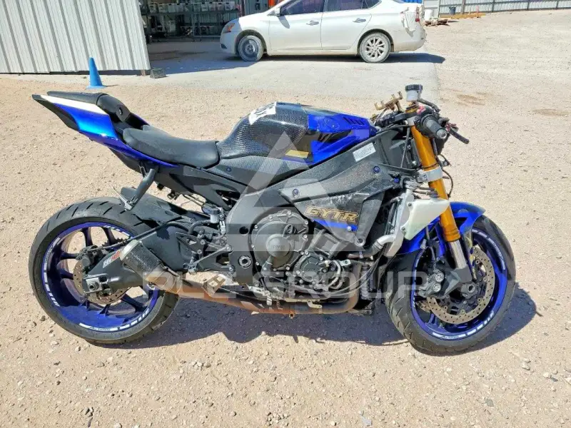 2017 Yamaha YZF1000 фото