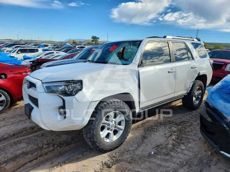 2017 Toyota 4 RUNNER фото