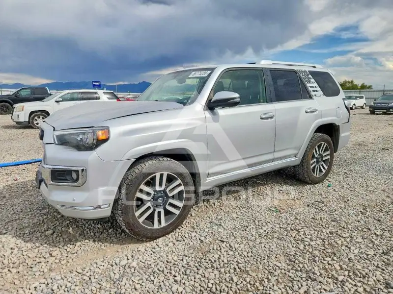 2017 Toyota 4 RUNNER фото