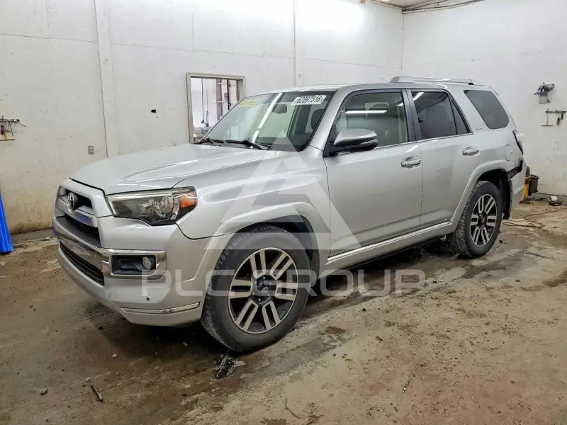 2017 Toyota 4 RUNNER photo