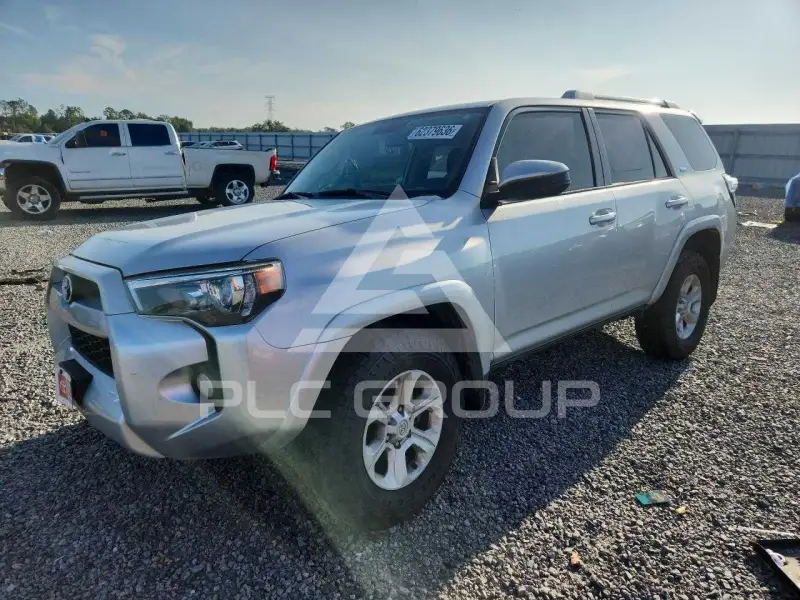 2017 Toyota 4 RUNNER photo