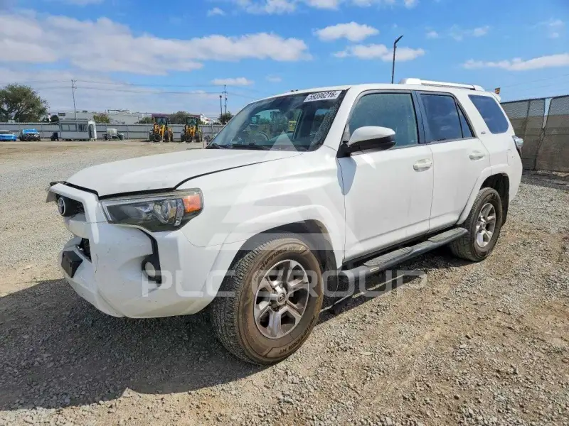 2017 Toyota 4 RUNNER photo