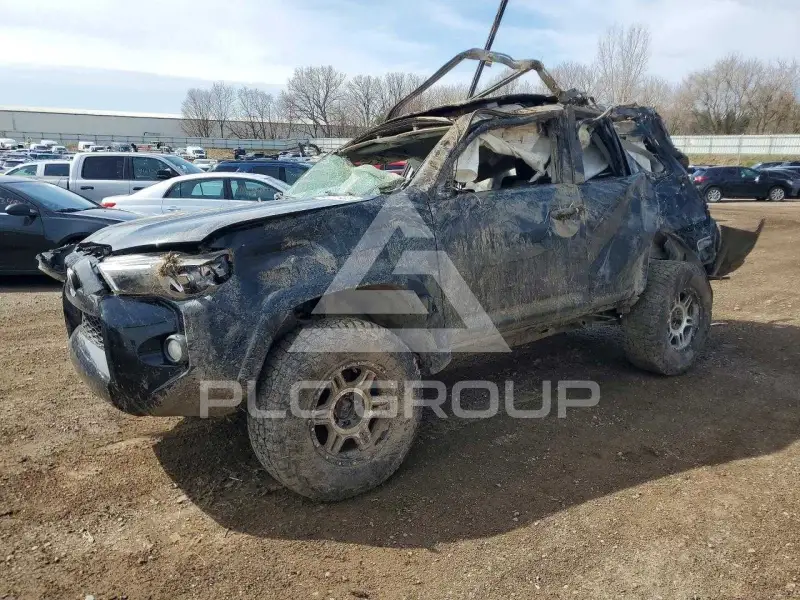 2017 Toyota 4 RUNNER photo
