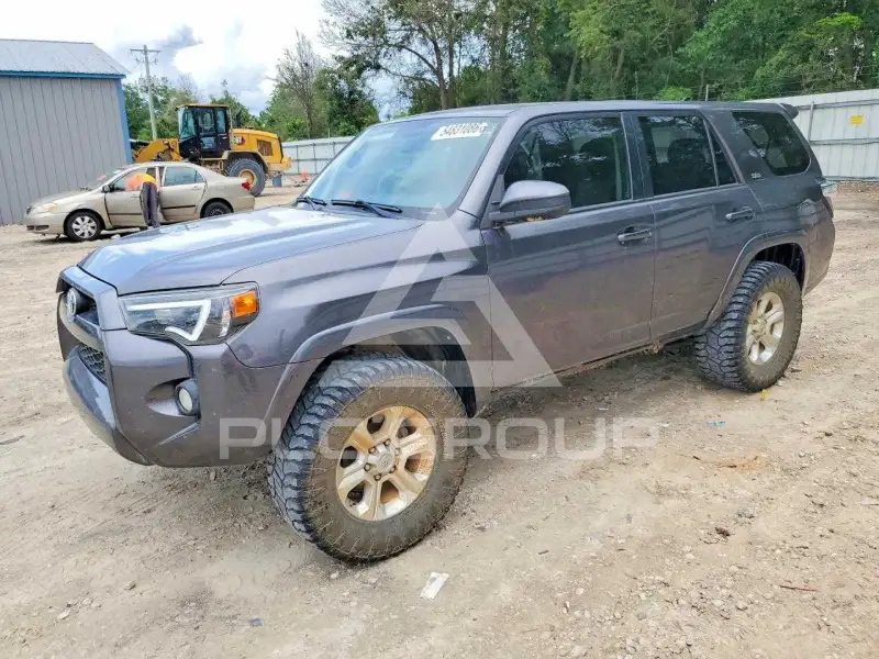 2017 Toyota 4 RUNNER фото