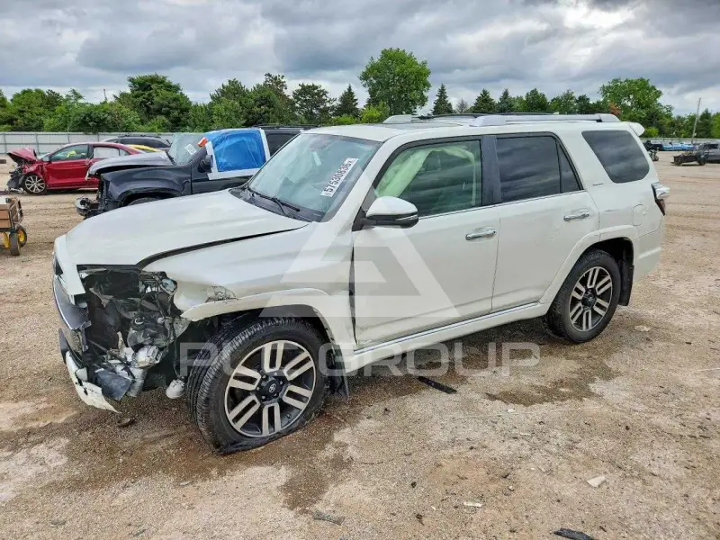 2017 Toyota 4 RUNNER фото
