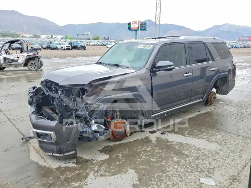 2017 Toyota 4 RUNNER фото
