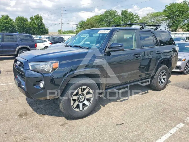 2017 Toyota 4 RUNNER photo