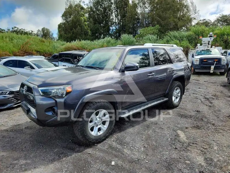 2017 Toyota 4 RUNNER photo