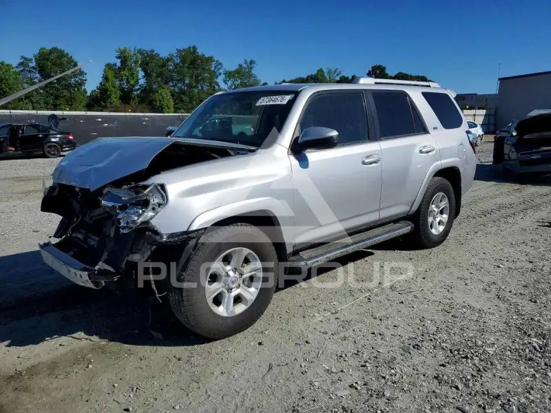 2017 Toyota 4 RUNNER photo