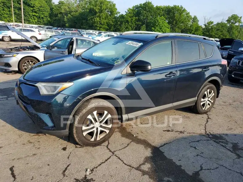 2017 Toyota RAV4 фото