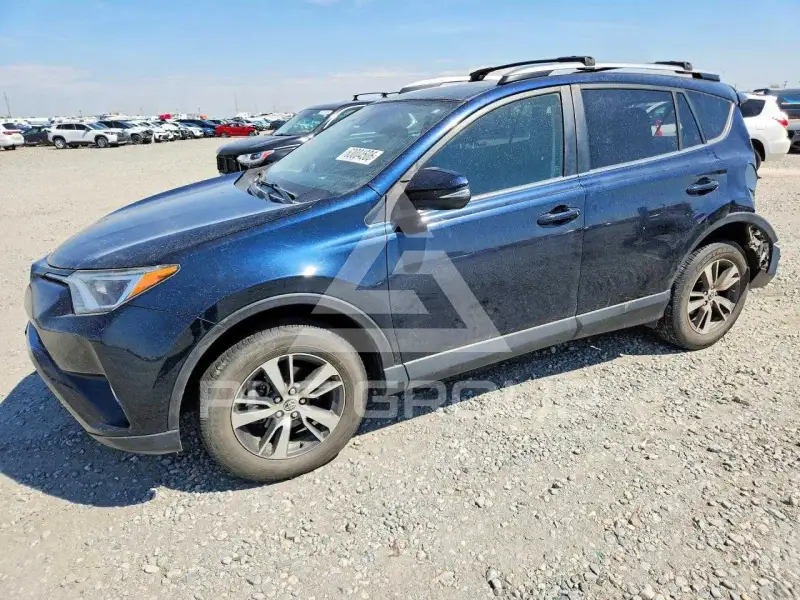 2017 Toyota RAV4 фото