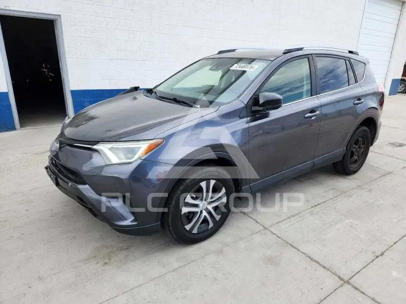 2017 Toyota RAV4 photo