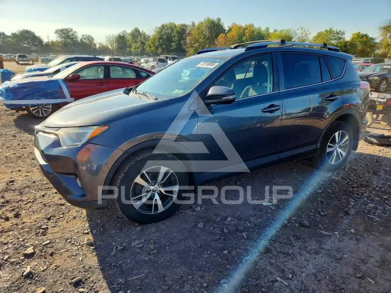 2017 Toyota RAV4 фото
