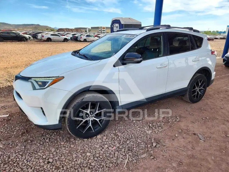 2017 Toyota RAV4 фото