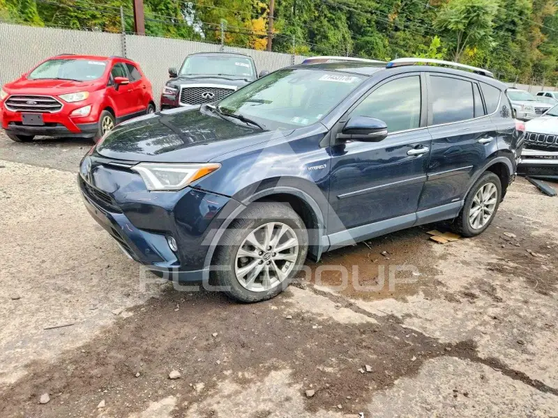 2017 Toyota RAV4 фото