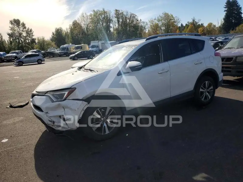2017 Toyota RAV4 photo