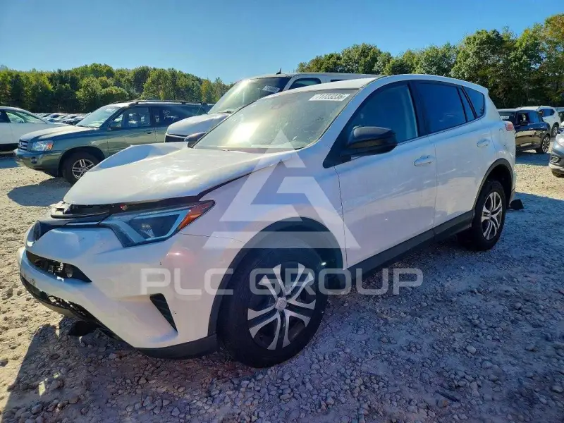 2017 Toyota RAV4 photo