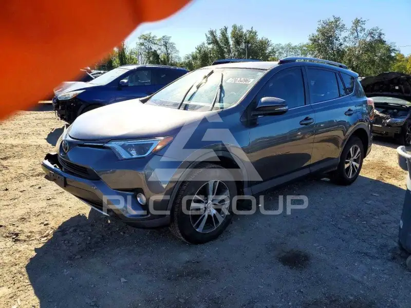 2017 Toyota RAV4 photo