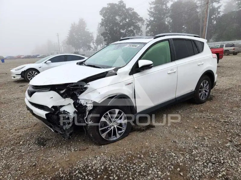 2017 Toyota RAV4 photo