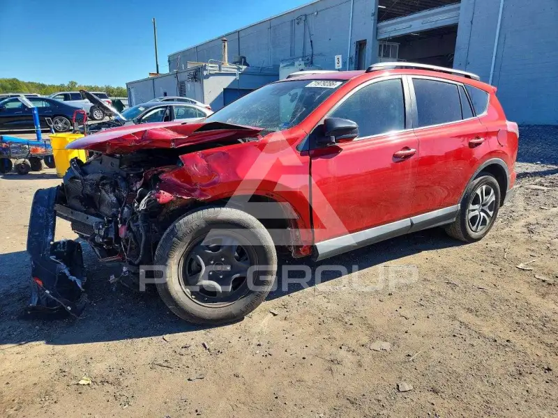 2017 Toyota RAV4 фото