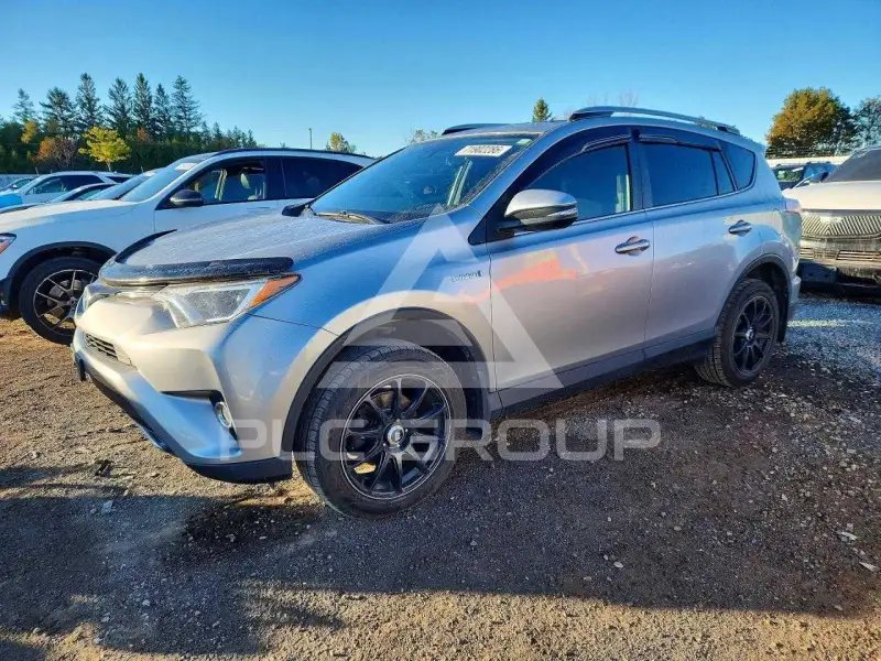 2017 Toyota RAV4 фото