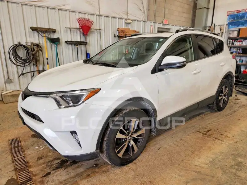 2017 Toyota RAV4 photo