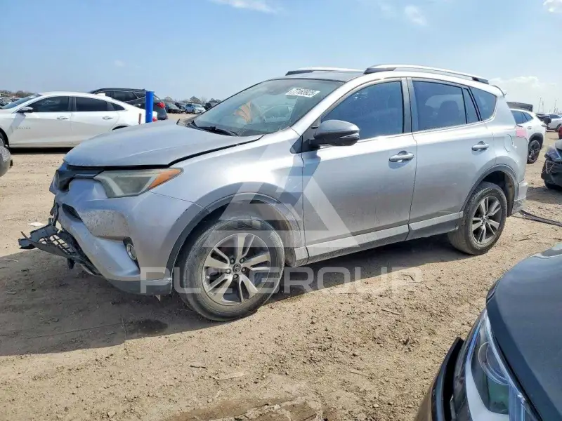 2017 Toyota RAV4 фото