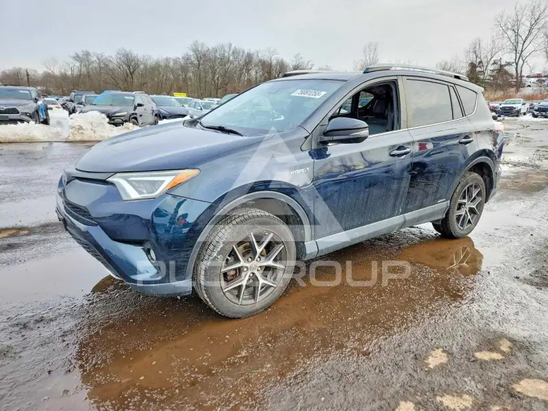 2017 Toyota RAV4 фото