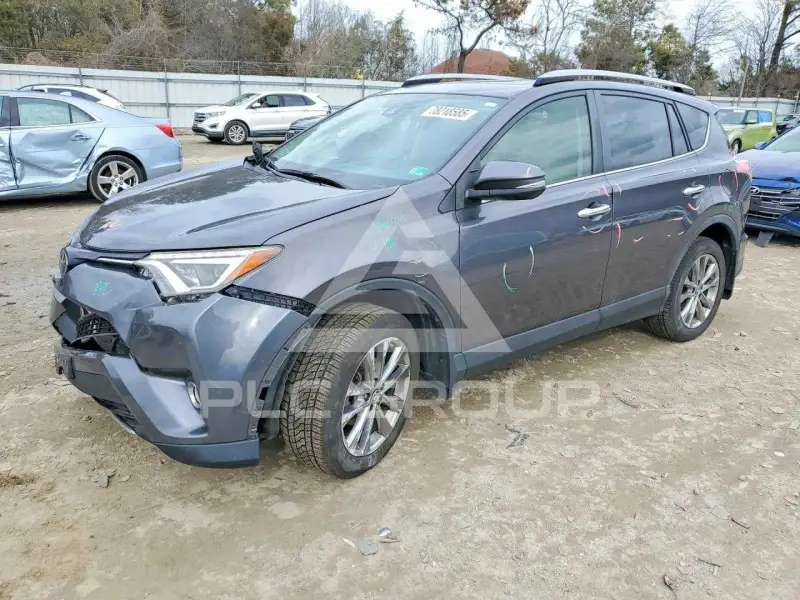 2017 Toyota RAV4 фото