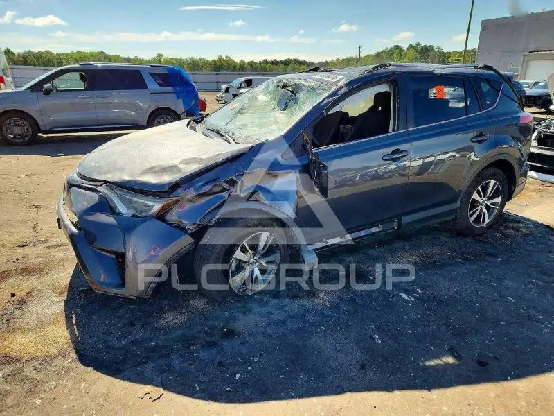 2017 Toyota RAV4 фото
