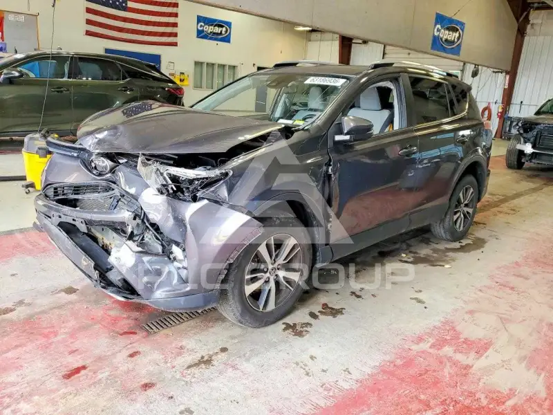 2017 Toyota RAV4 фото