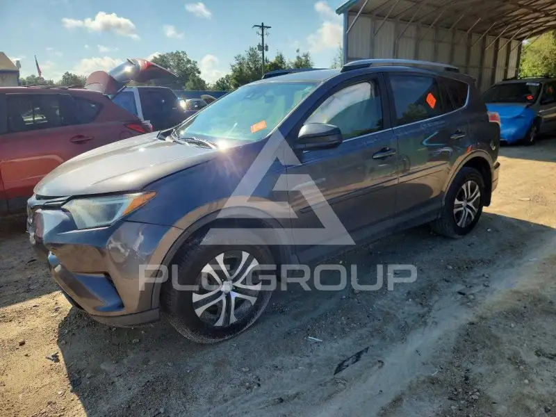 2017 Toyota RAV4 photo
