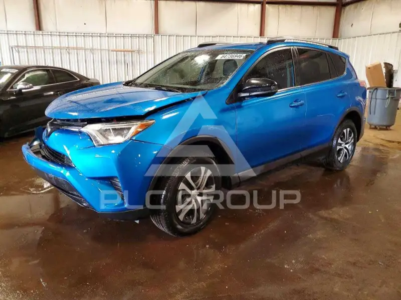 2017 Toyota RAV4 photo