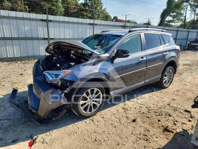 2017 Toyota RAV4 фото