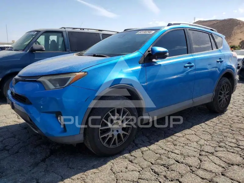 2017 Toyota RAV4 фото