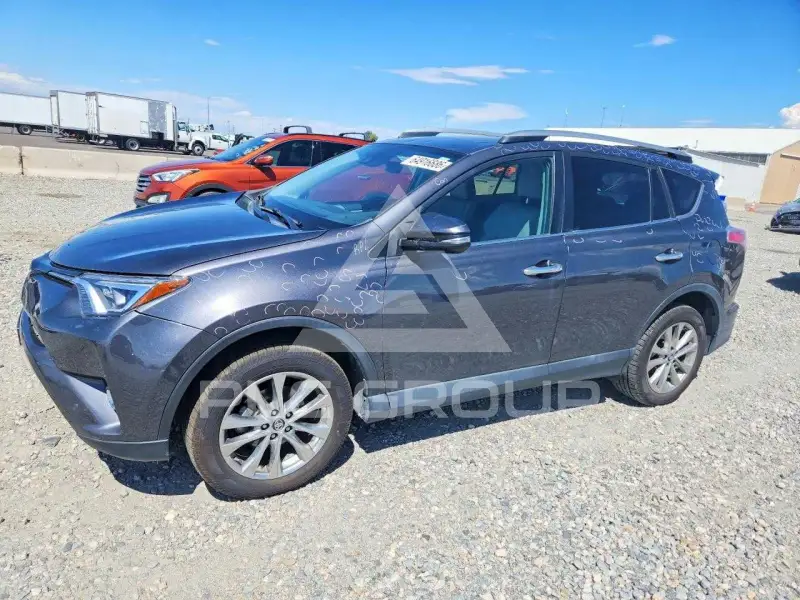 2017 Toyota RAV4 фото