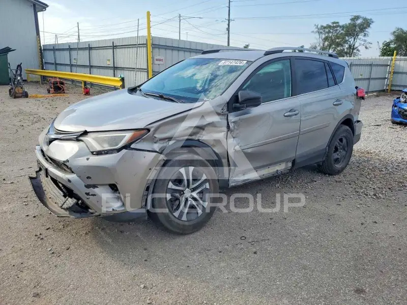 2017 Toyota RAV4 photo