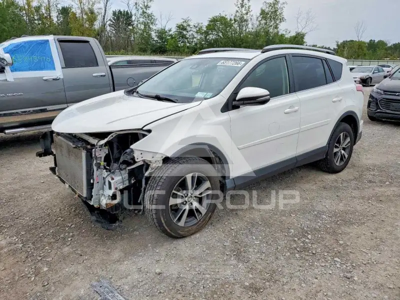 2017 Toyota RAV4 фото