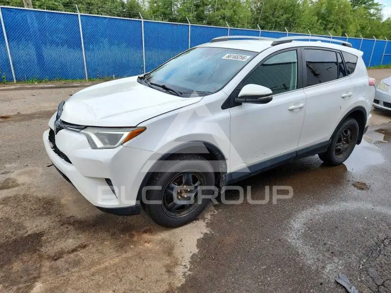 2017 Toyota RAV4 фото