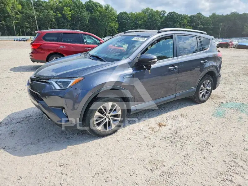 2017 Toyota RAV4 photo