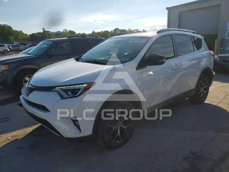 2017 Toyota RAV4 photo