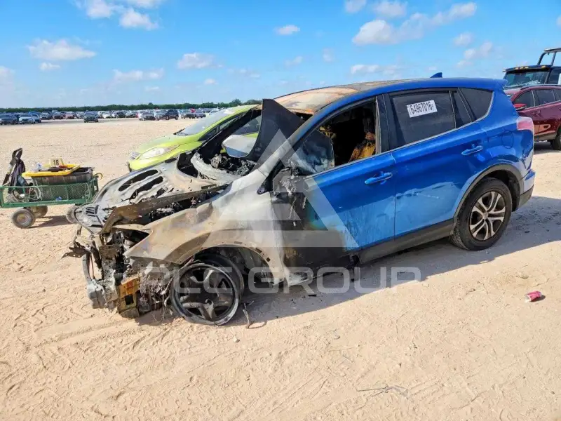 2017 Toyota RAV4 photo