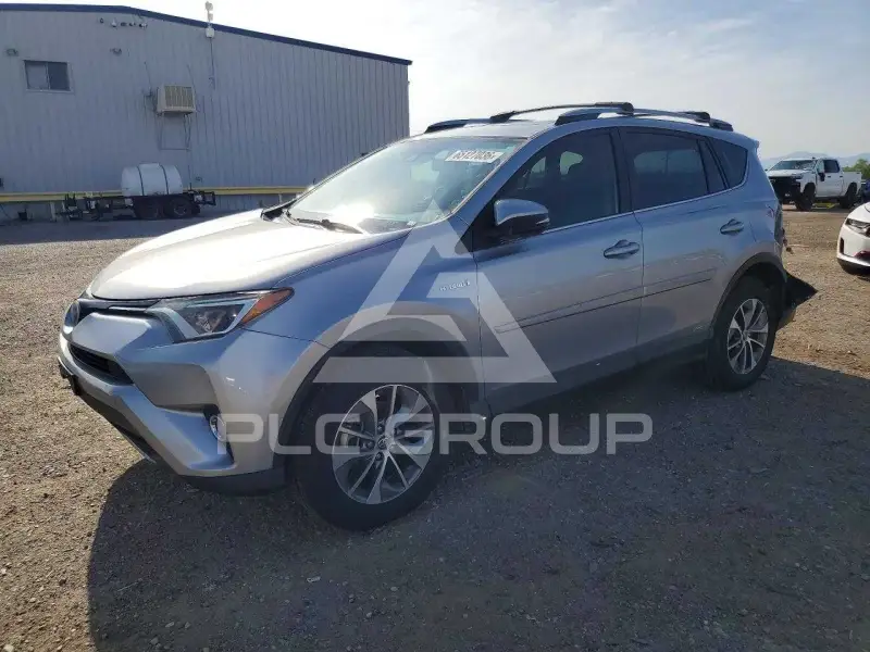 2017 Toyota RAV4 фото