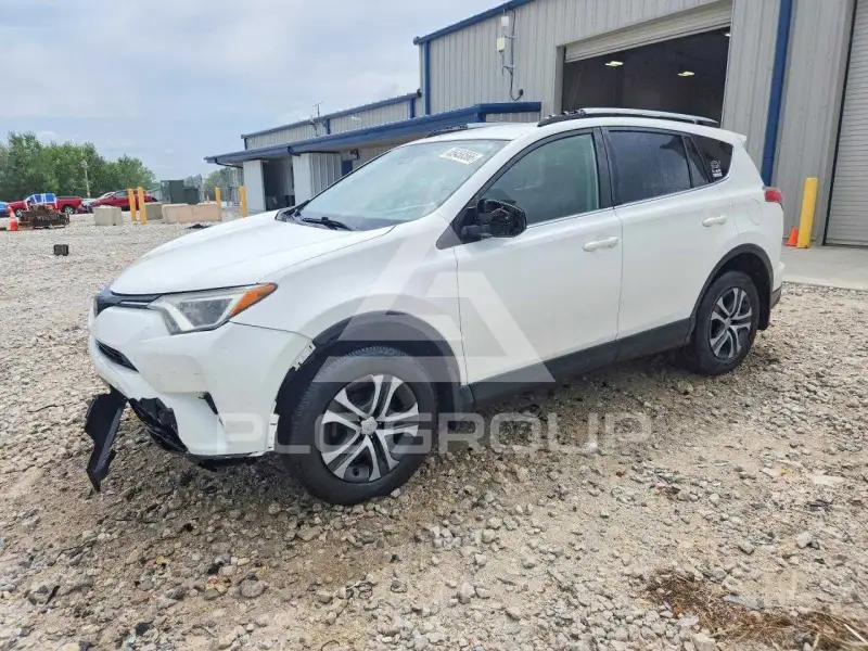 2017 Toyota RAV4 фото