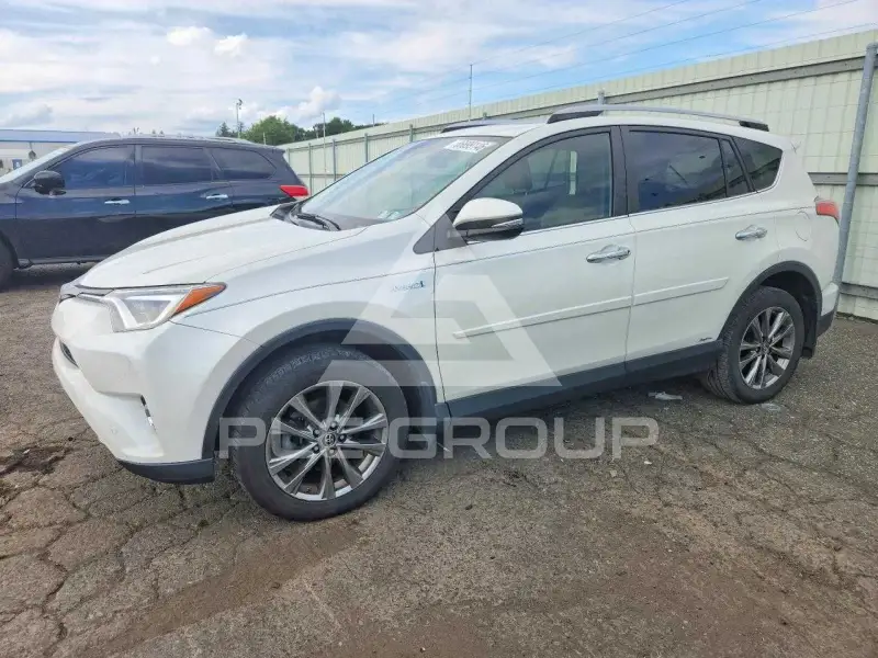 2017 Toyota RAV4 фото
