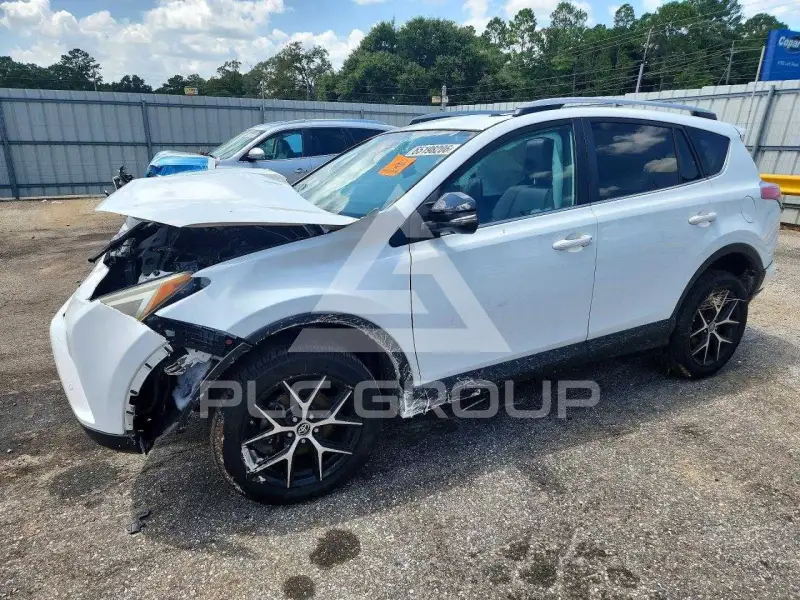 2017 Toyota RAV4 photo