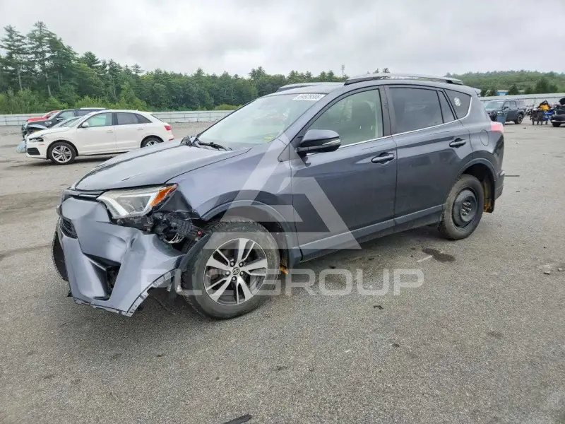 2017 Toyota RAV4 фото
