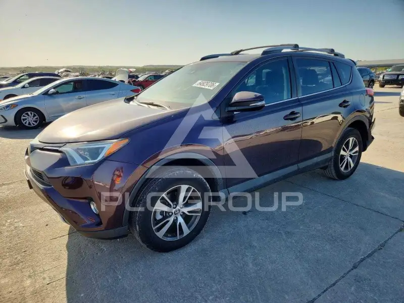 2017 Toyota RAV4 фото